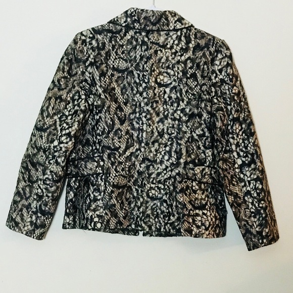 Chico’s zip up blazer jacket | Animal print - Picture 2 of 8